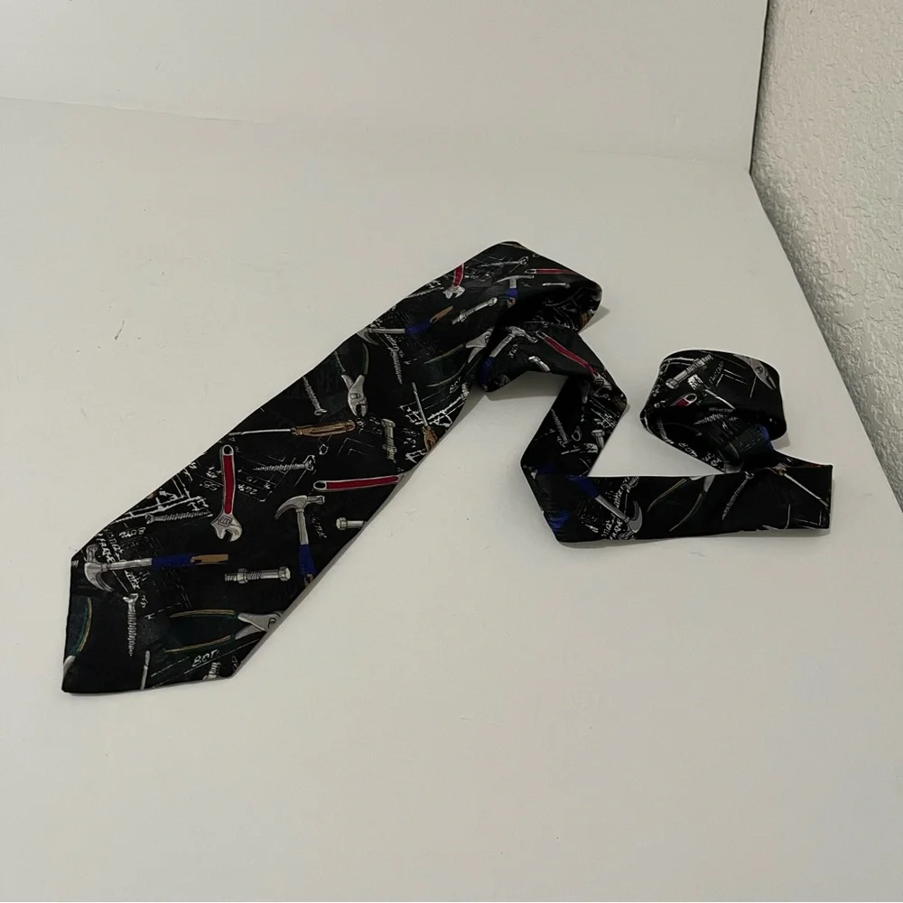 Vintage 1990's HOME IMPROVEMENT Tooling Around Necktie Tie Mens Career
